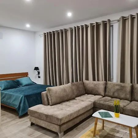 Cane Apartment Tirana